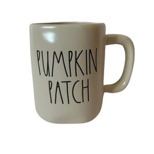 NWOT. RAE DUNN Pumpkin Patch Coffee Mug
